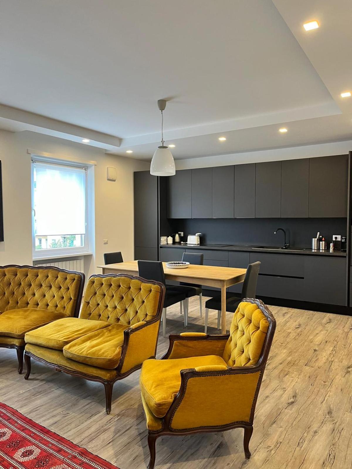 Apartment On The Square Rome Bagian luar foto